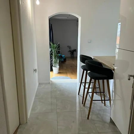 Apex Luxury Apartman *